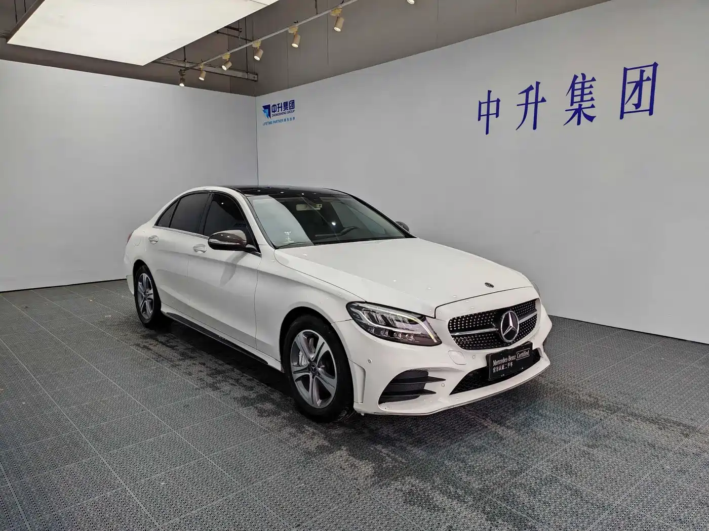 Mercedes-Benz C-Class 2019 Facelift C 260 L Sport фото 3