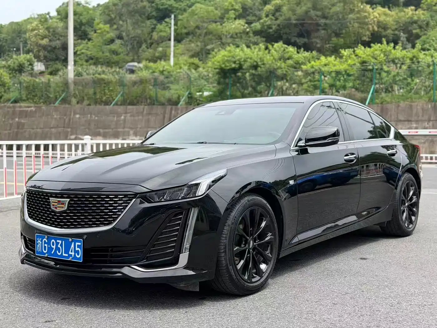 Cadillac CT5 2023 28T Luxury Style (Standard Edition)