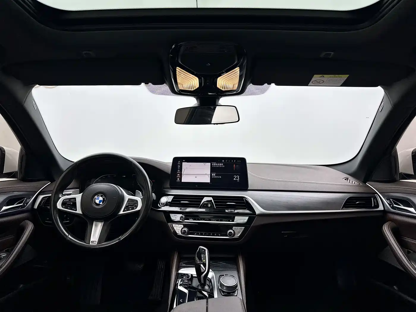 BMW 5 Series 2021 530Li Leading M Sport Package фото 12