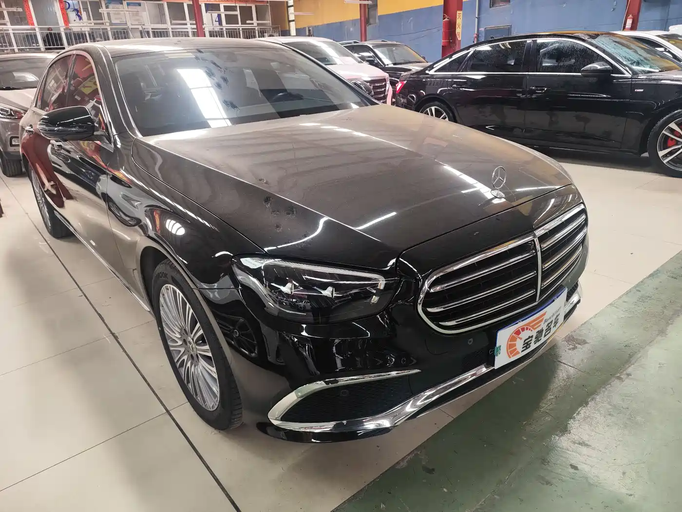 MERCEDES-BENZ E CLASS