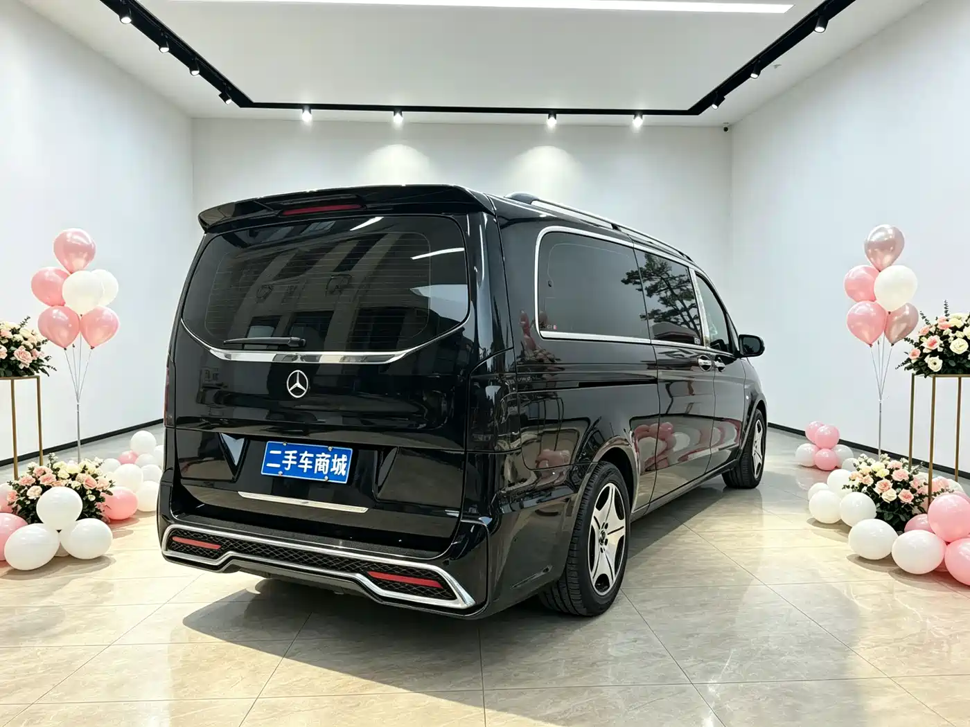 Mercedes-Benz Vito 2021 2.0T Business Edition 7-seater фото 4
