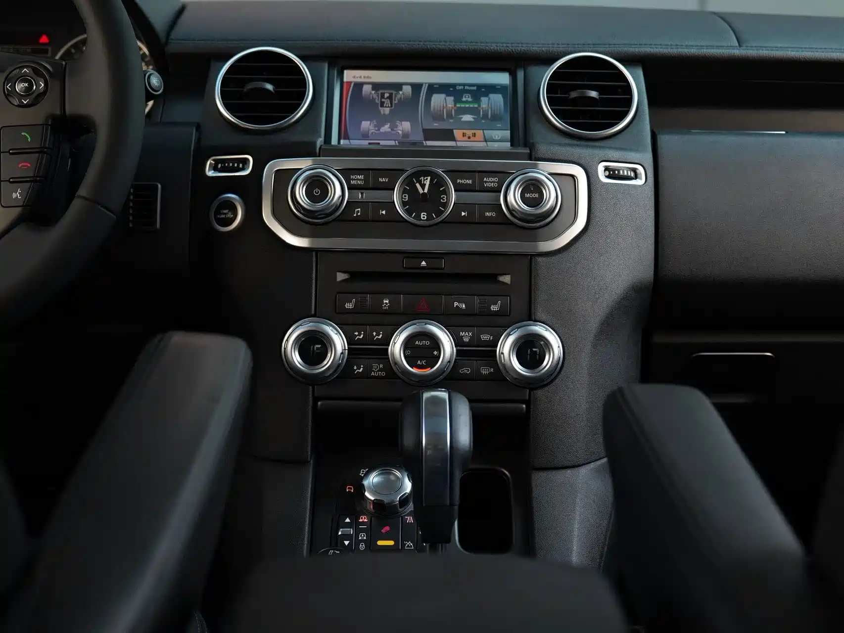 صورة 9 - Land Rover Discovery