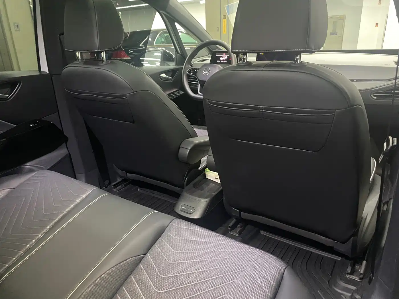 Volkswagen ID.3 2024 Outstanding Edition фото 14