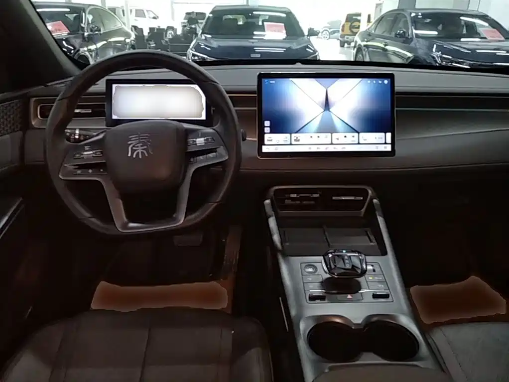 BYD Qin PLUS 2025 DM-i Smart Drive Edition 120KM Surpassing Type фото 10