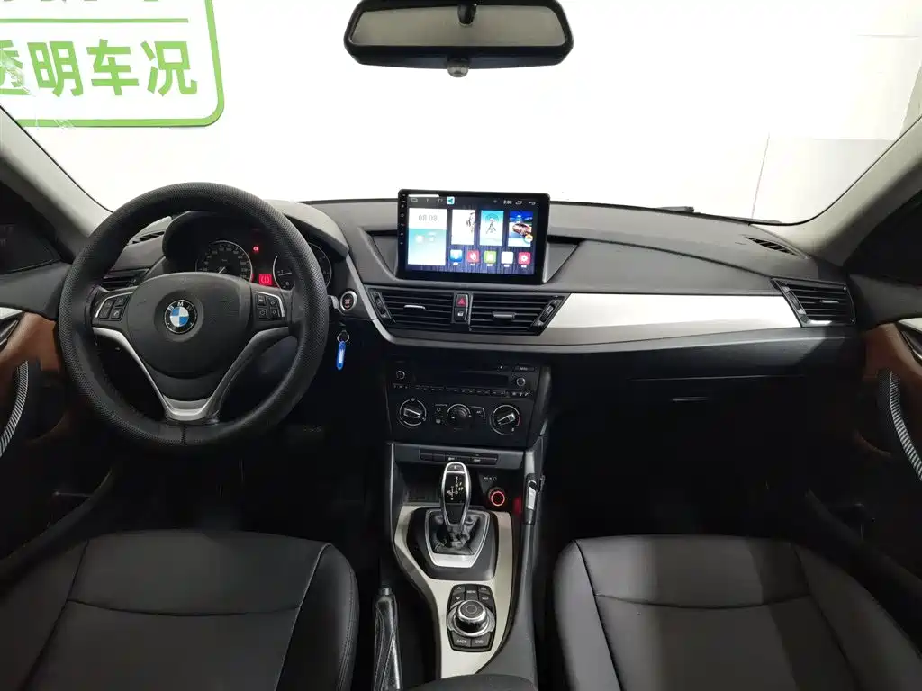 BMW X1 2014 sDrive18i Fashion Edition фото 5
