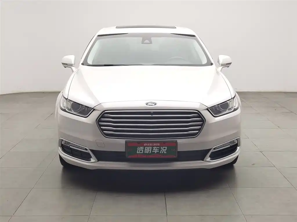 Ford Taurus 2015 EcoBoost 325 V6 Fashion фото 3