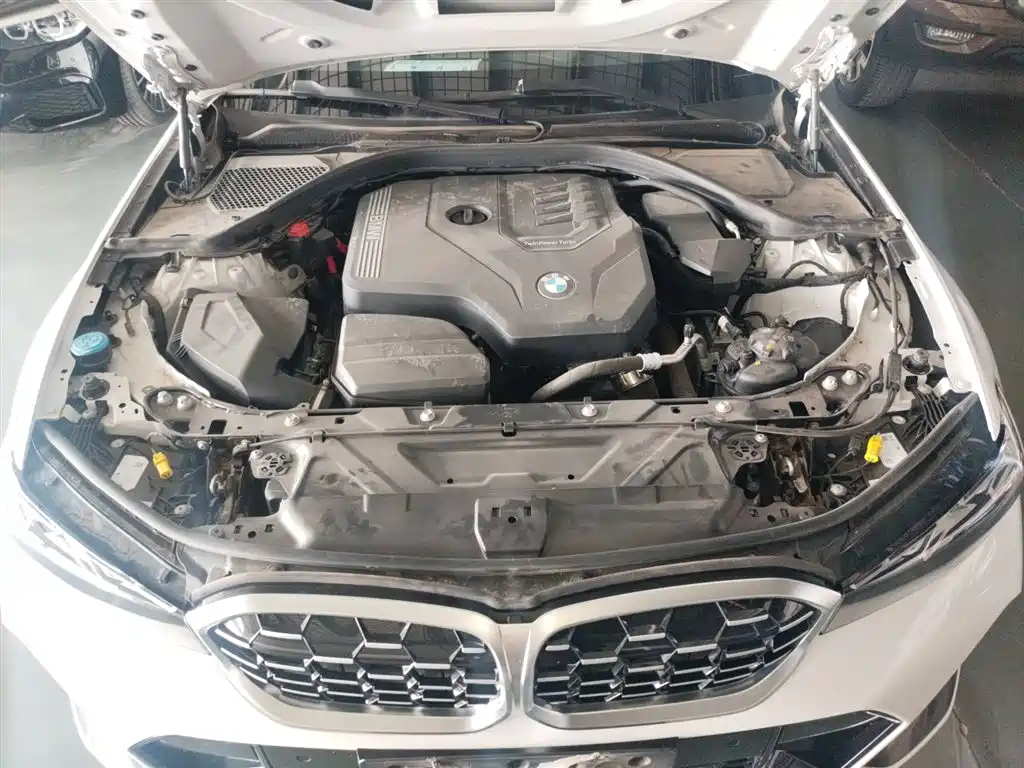 BMW 3 Series 2024 325Li M Sport Package фото 20