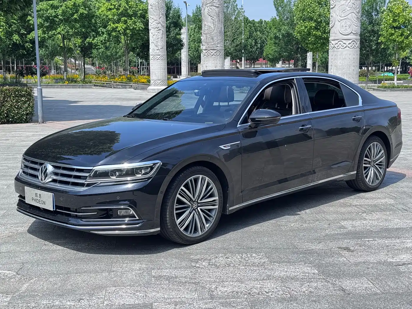 Volkswagen Phideon 2016 Model 480 V6 AWD Executive Flagship фото 3