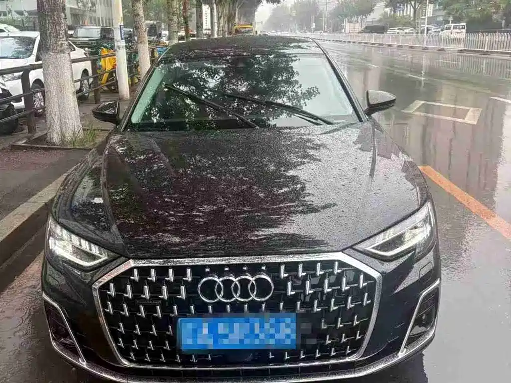 Audi A8 2023 A8L 50 TFSI quattro Exclusive фото 2