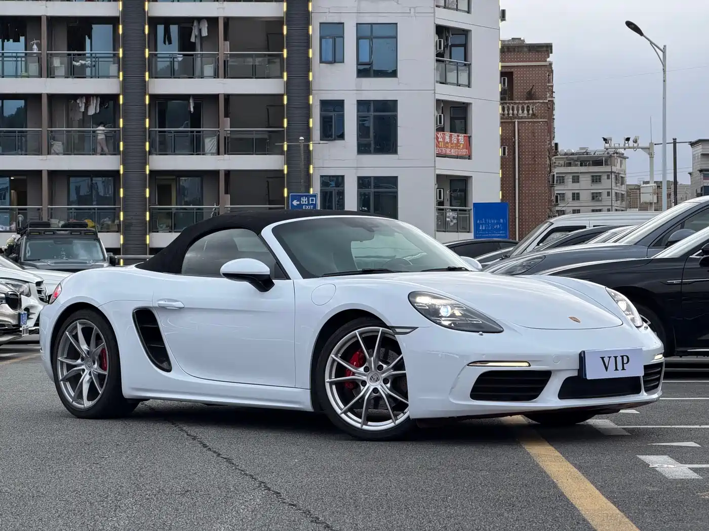 Porsche 718 2016 Boxster 2.0T фото 4
