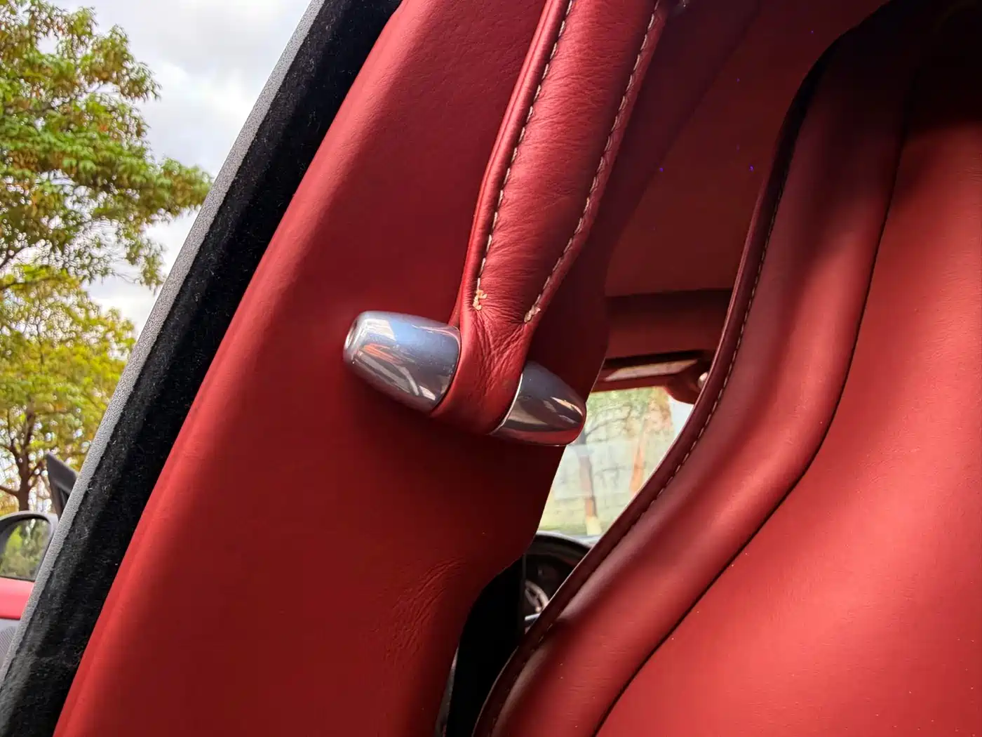 Aston Martin Rapide 2010 6.0L фото 20