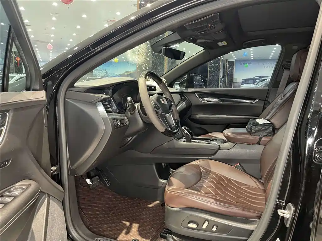 Cadillac XT5 2021 28T Luxury фото 4