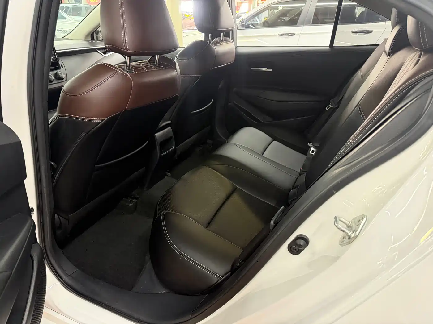 Toyota Corolla 2022 1.2T S-CVT Pioneer PLUS Edition фото 10