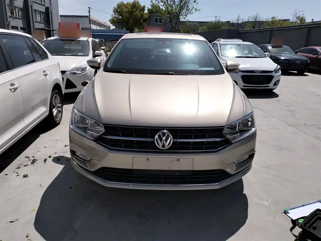 Volkswagen Bora 2016 Model 1.6L Manual Comfort фото 3