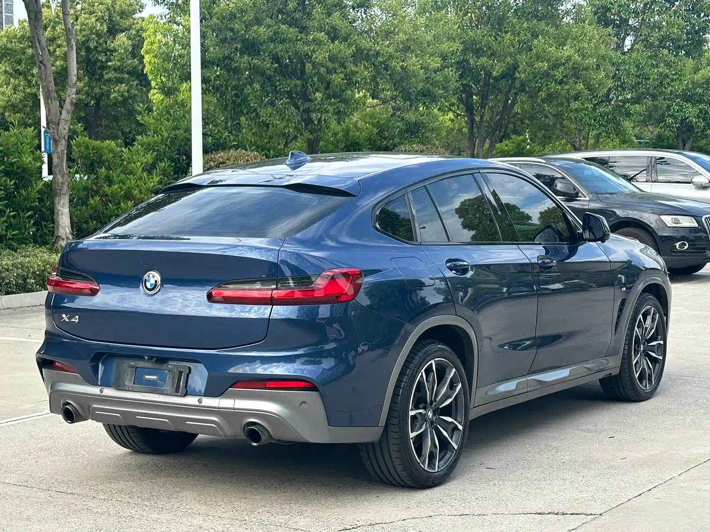 BMW X4 2019 xDrive25i M Off-Road Package фото 9