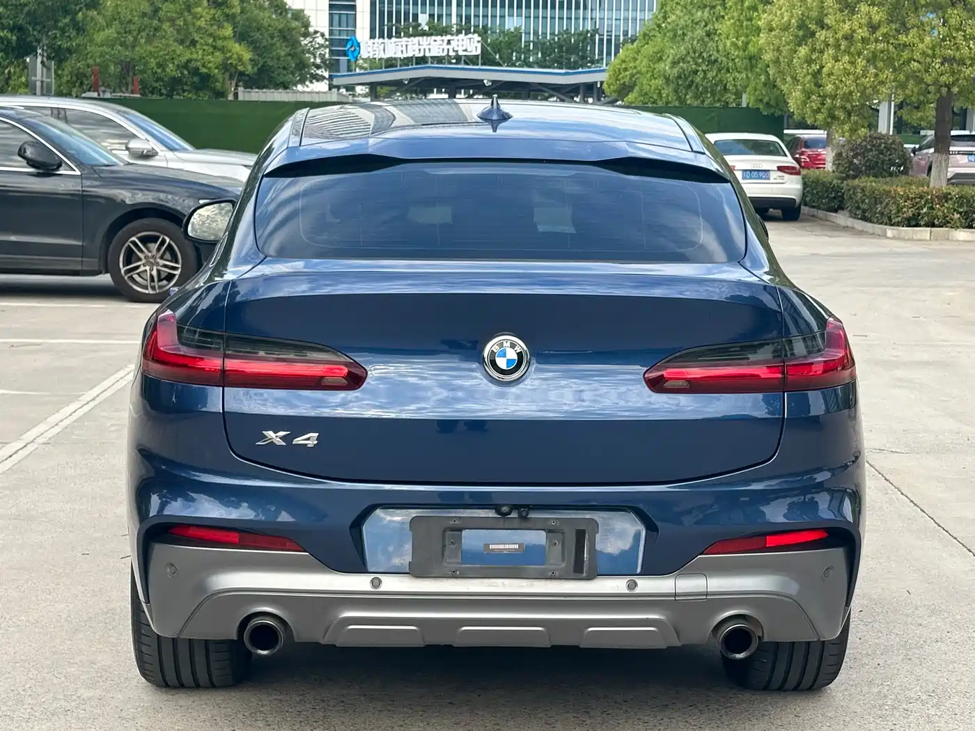 BMW X4 2019 xDrive25i M Off-Road Package фото 8
