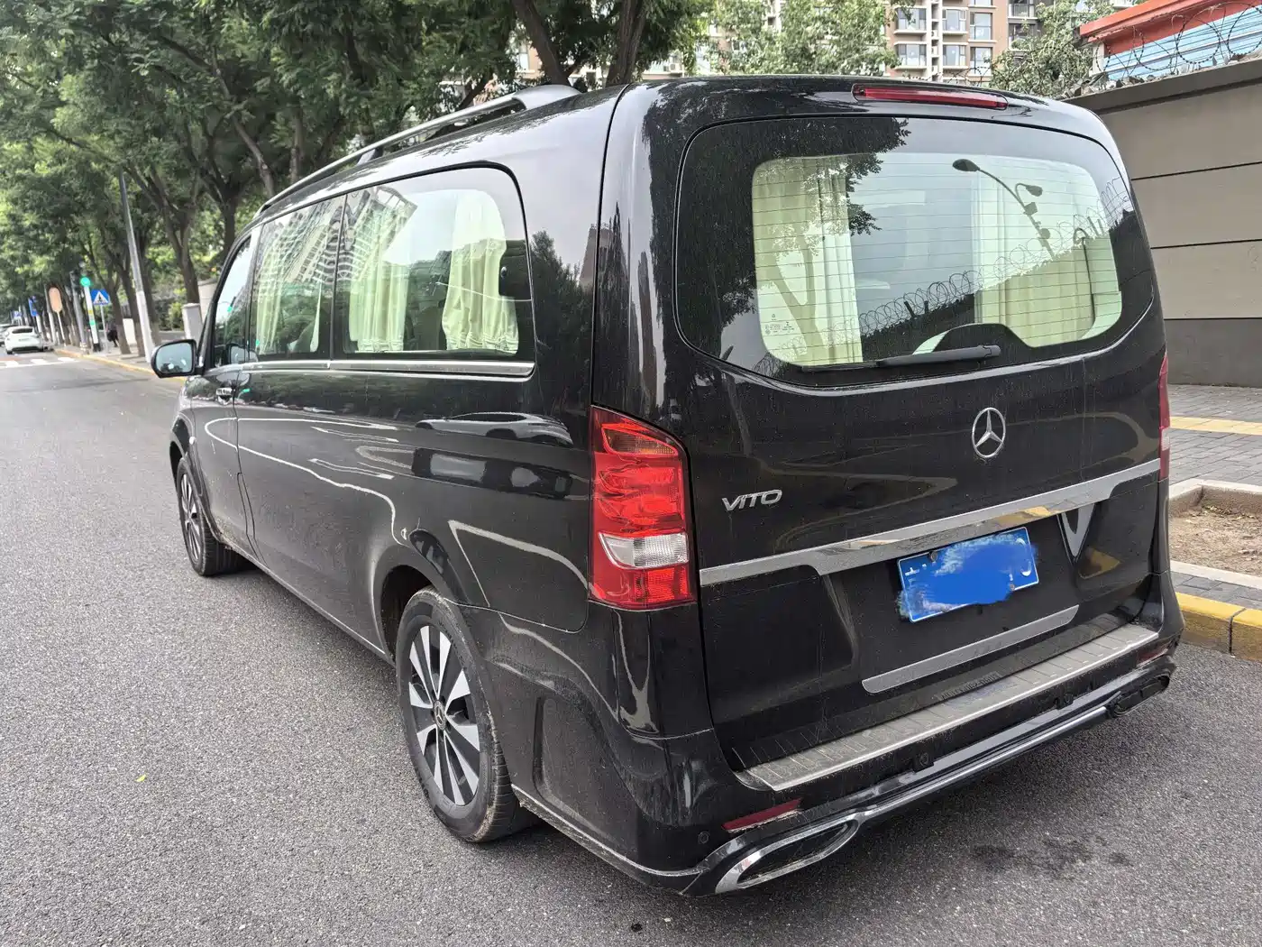 Mercedes-Benz Vito 2021 2.0T Elite 7-Seater фото 8