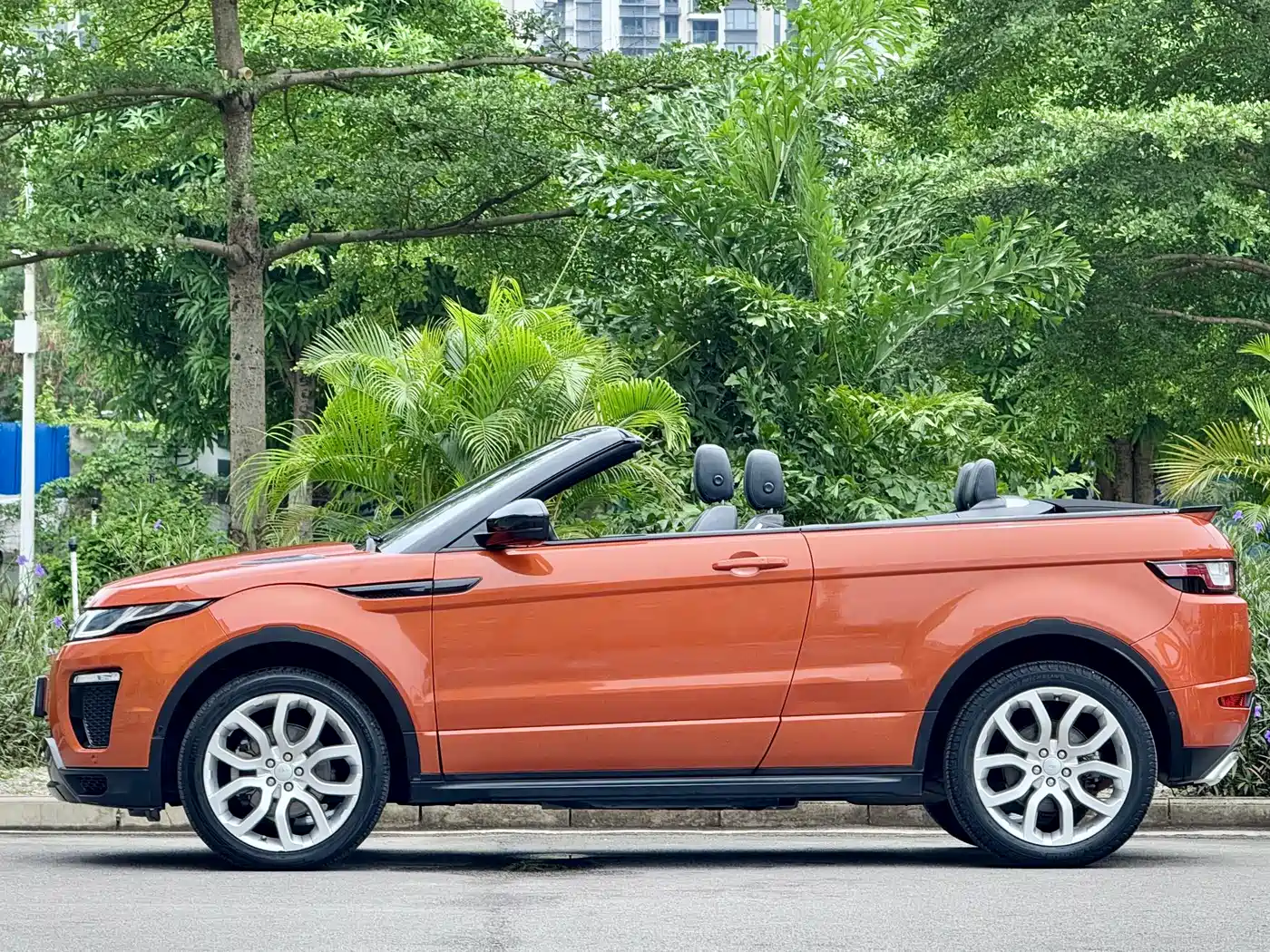 Land Rover Range Rover Evoque (Import) 2019 2018 240PS HSE DYNAMIC Convertible