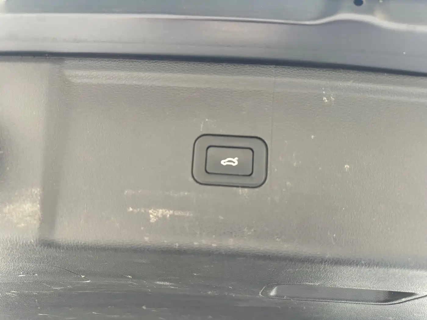 Hongqi HS5 2022 2.0T Smart Connect Premium Edition фото 21