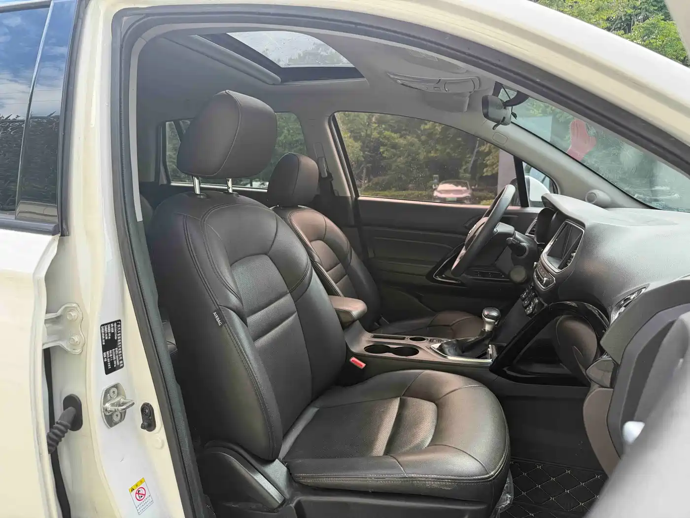 GAC Trumpchi Trumpchi GS4 2017 235T Automatic 2WD Luxury Smart Connected Edition фото 12