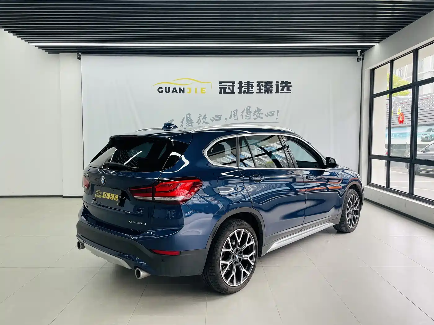 BMW X1 2021 xDrive25Li Exclusive фото 16