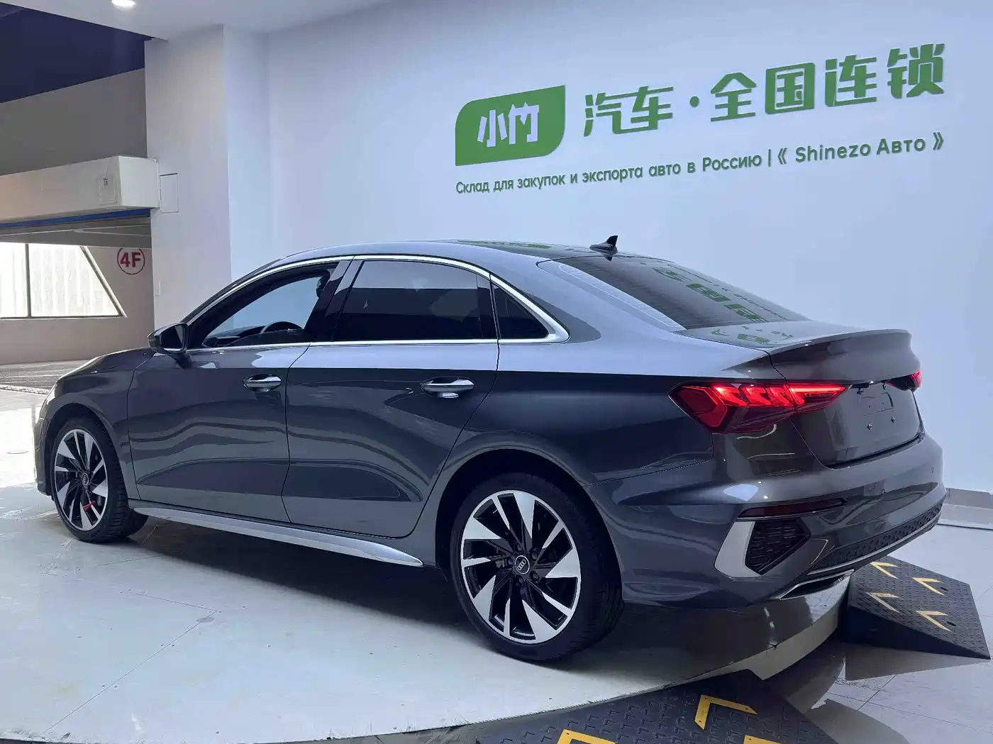 Audi A3 2023 Facelift A3L Limousine 35 TFSI Fashion Sport фото 4