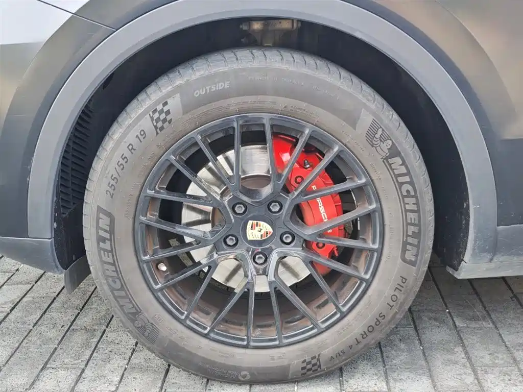 Porsche Cayenne 2018 Cayenne 3.0T фото 18