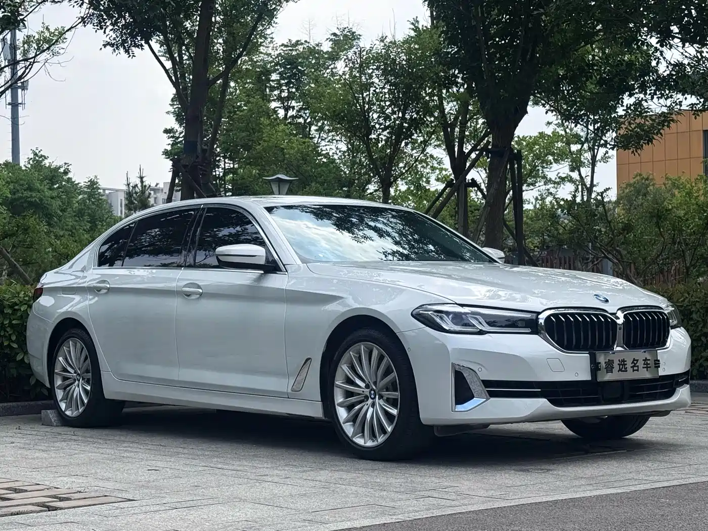 BMW 5 Series 2022 530Li Exclusive Luxury Package фото 3