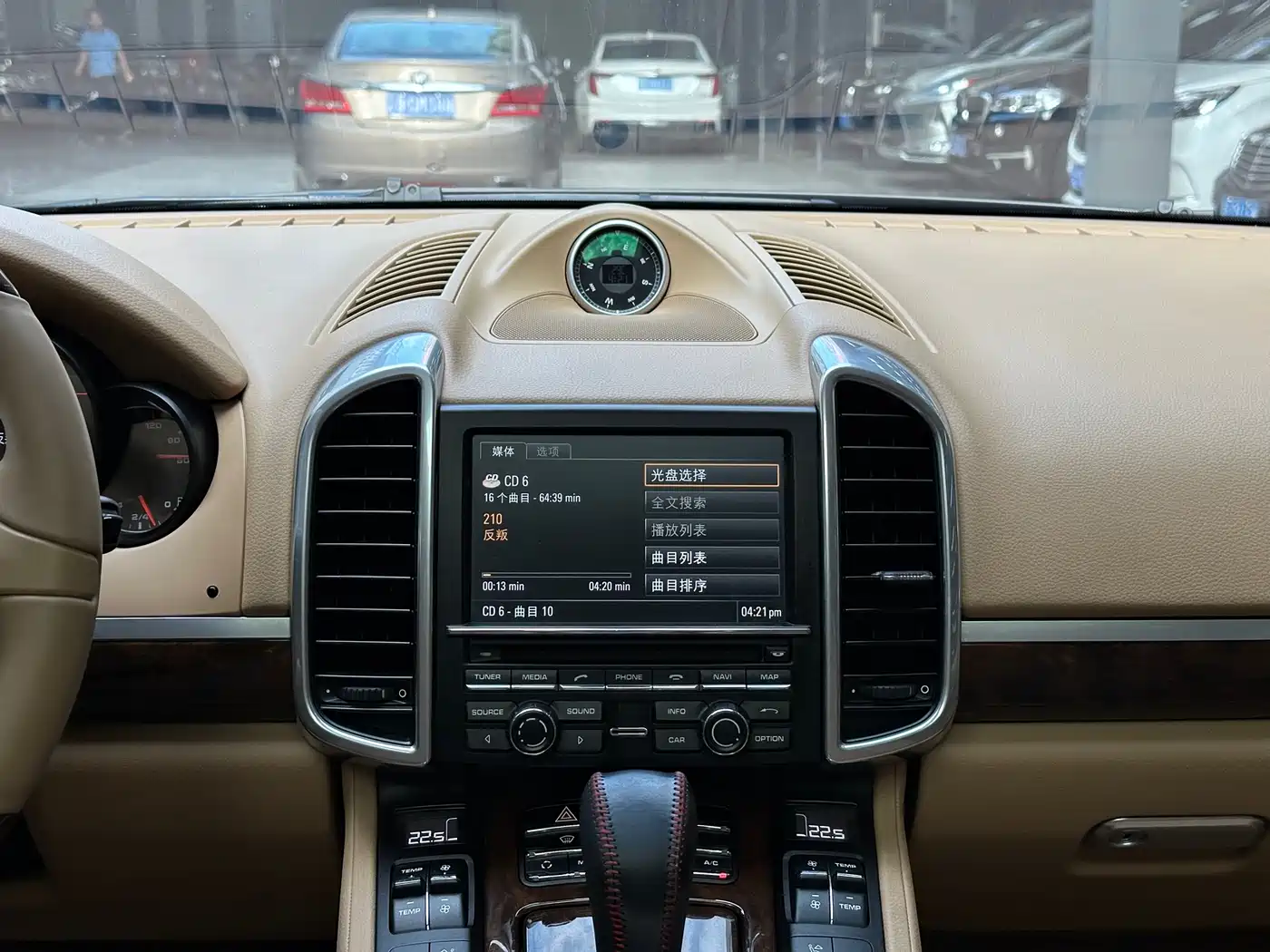 Porsche Cayenne 2011 Cayenne 3.0T фото 6