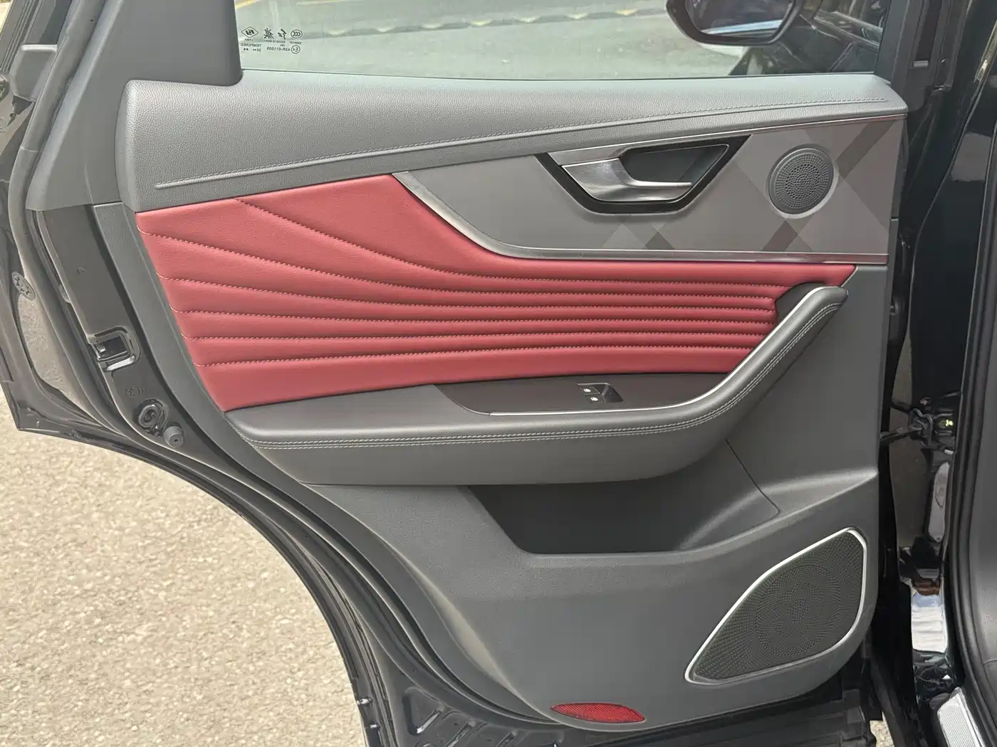 Hongqi HS5 2023 2.0T Flag Enjoy Pro Edition фото 15