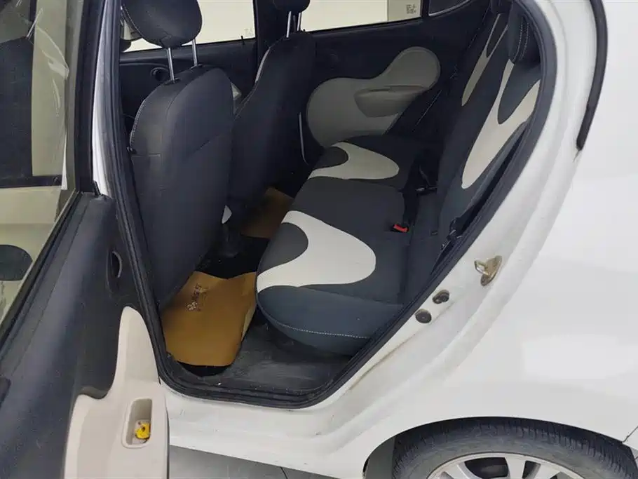 Chery QQ 2016 2013 1.0L Manual Joy Edition