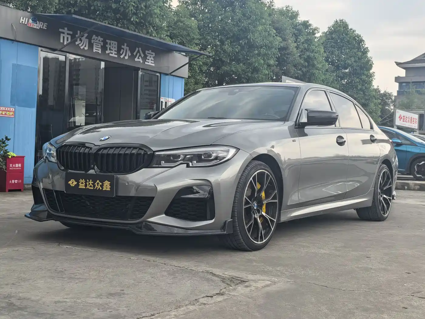 BMW 3 Series 2020 325Li M Sport Black Night Package