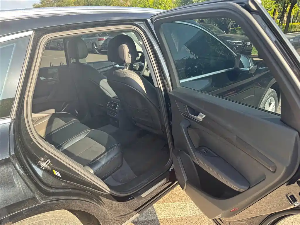 Audi Q5L 2020 40 TFSI Prestige Progressive фото 25