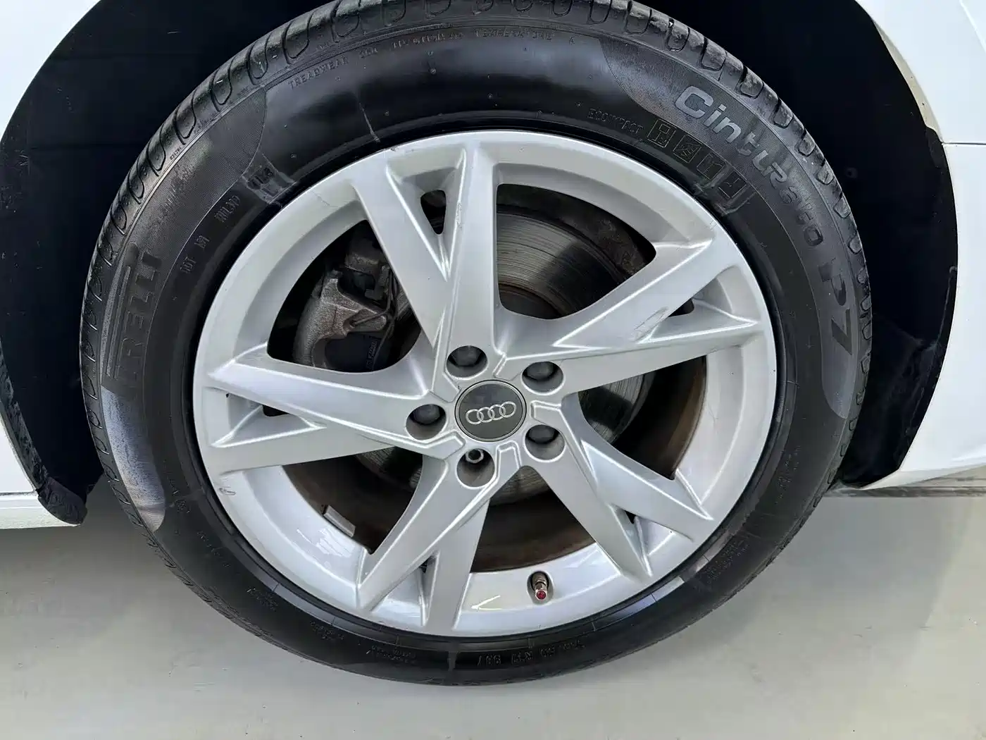 Audi A4L 2017 Plus 40 TFSI Progressive фото 12