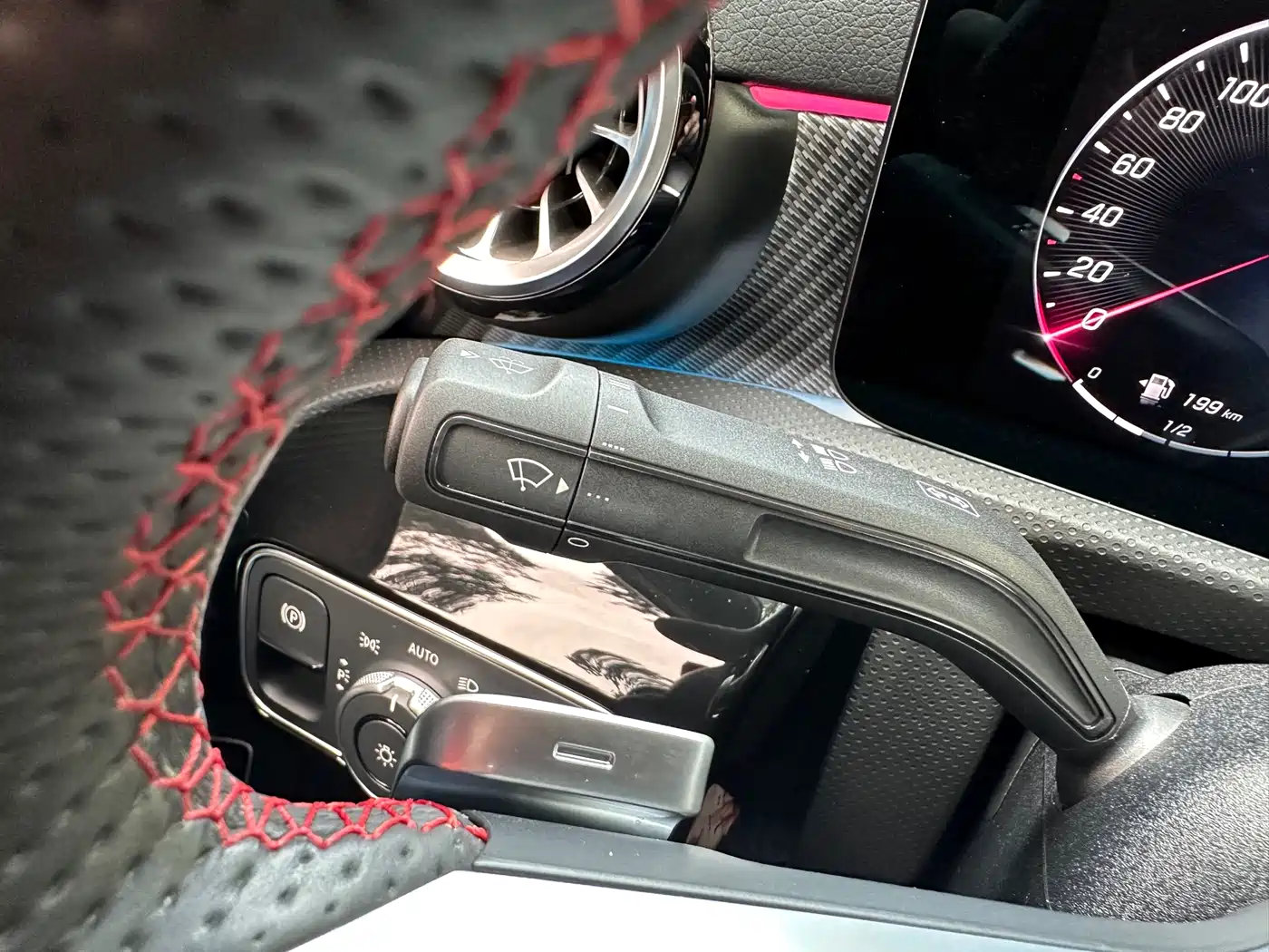 Mercedes-Benz A-Class 2023 A 200 L Fashion фото 7