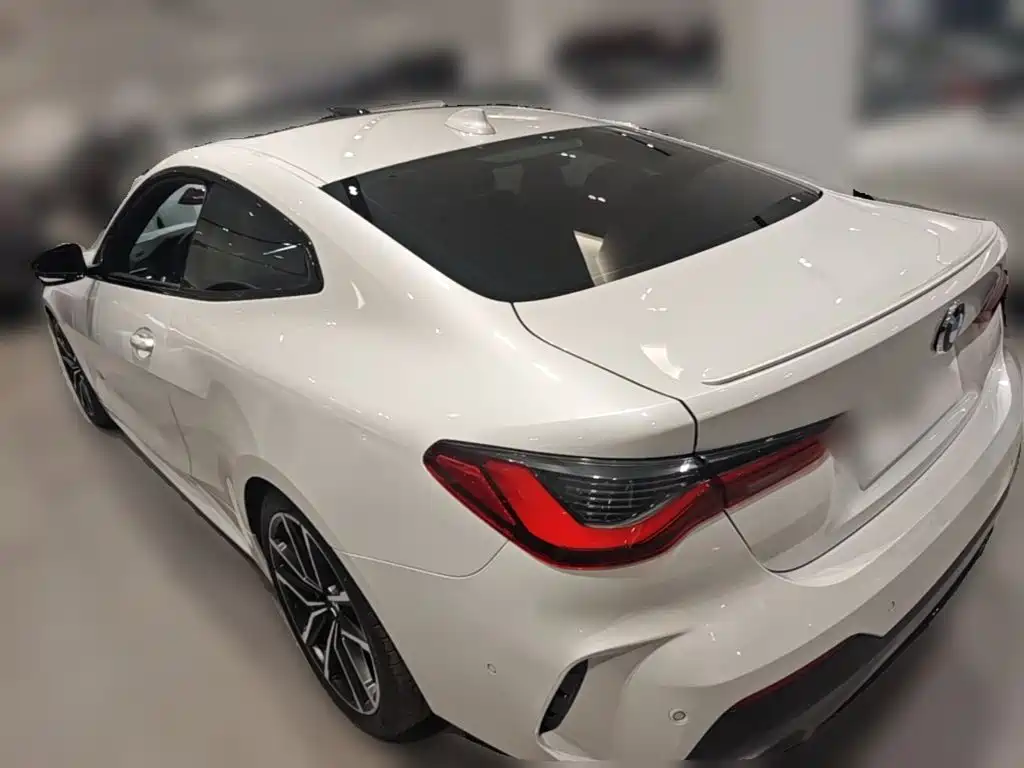 BMW 4-SERIES
