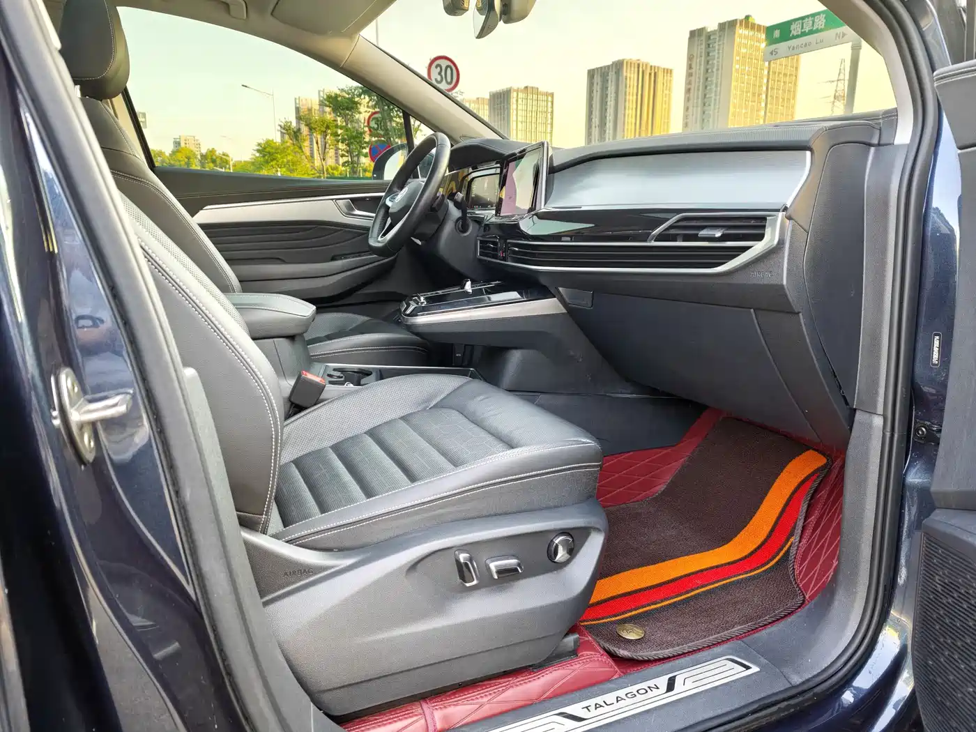 Volkswagen Talagon 2023 380TSI 4WD R-Line Explorer Edition фото 10