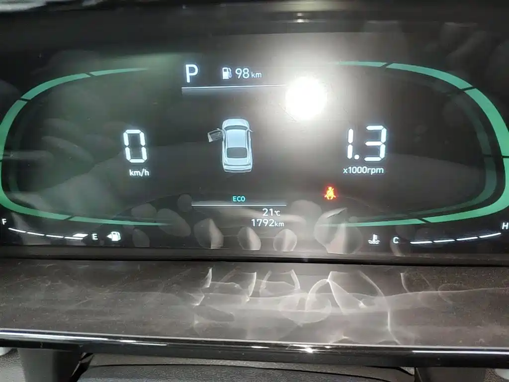 Hyundai Elantra 2023 1.5L CVT GLX Elite Edition фото 12