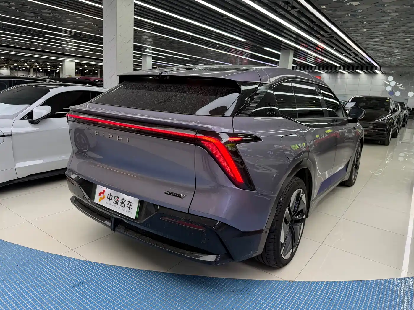 HiPhi Y 2023 2023 560km Elite Edition
