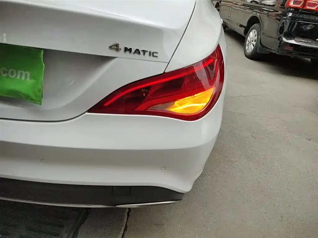 Mercedes-Benz CLA (Import) 2018 CLA 200 Dynamic Edition фото 8
