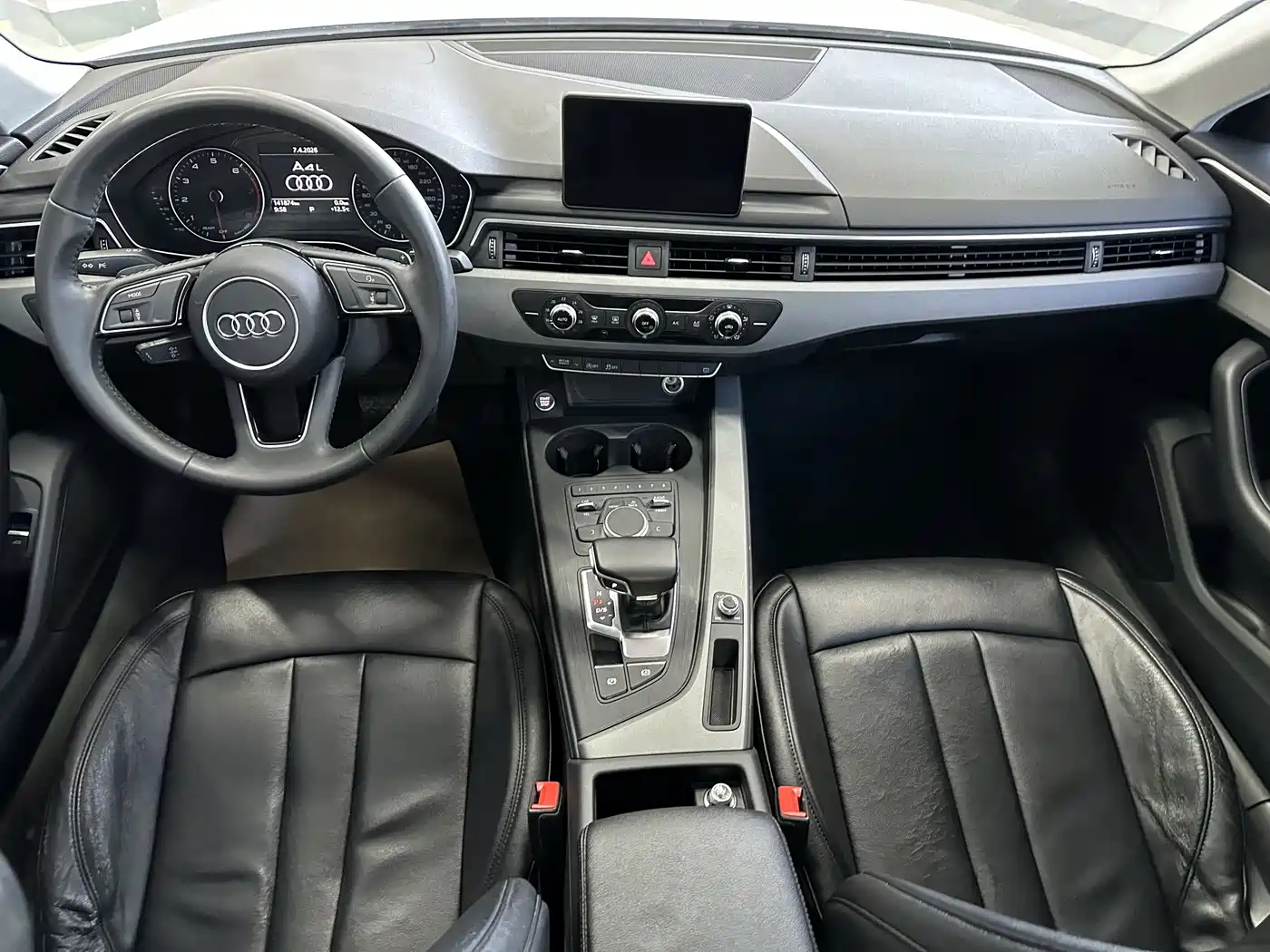 Audi A4L 2017 Plus 40 TFSI Progressive фото 6