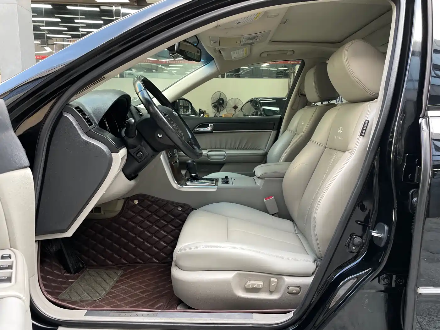 Infiniti M Series 2008 M35 Premium Edition фото 4