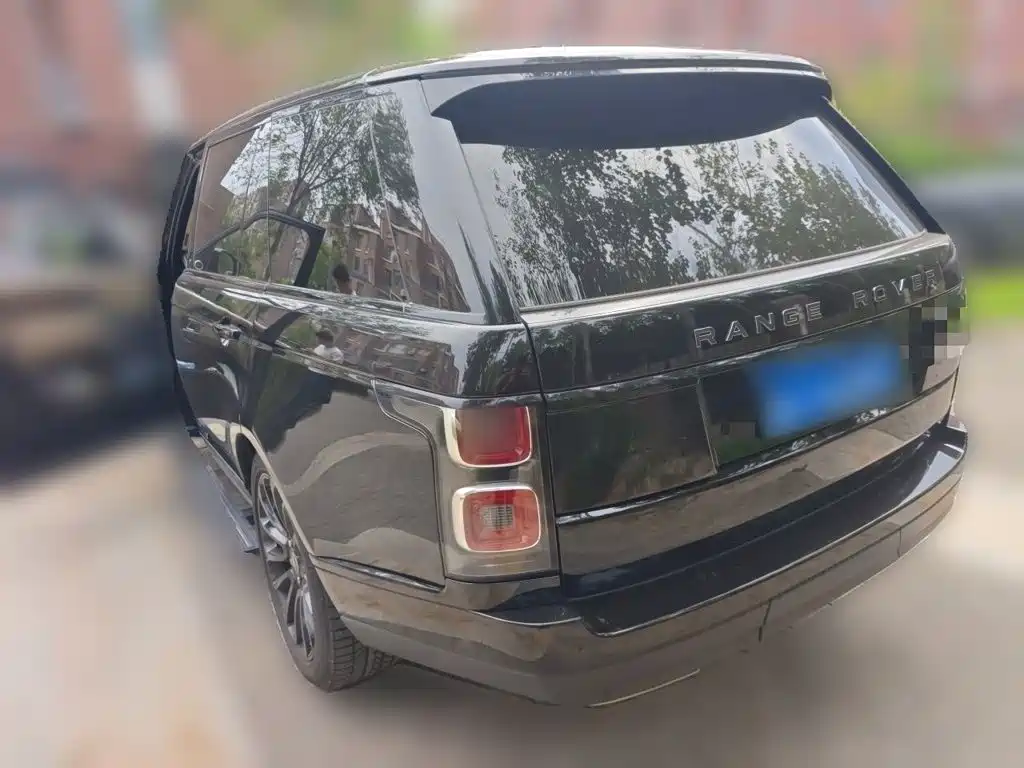 Фото 25 - Land Rover Range Rover