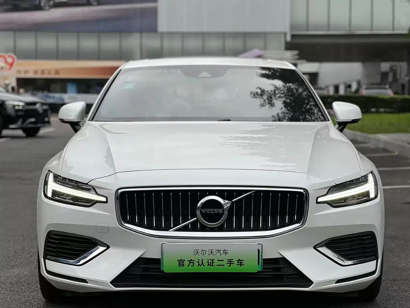 VOLVO S60 PLUG IN HYBRID