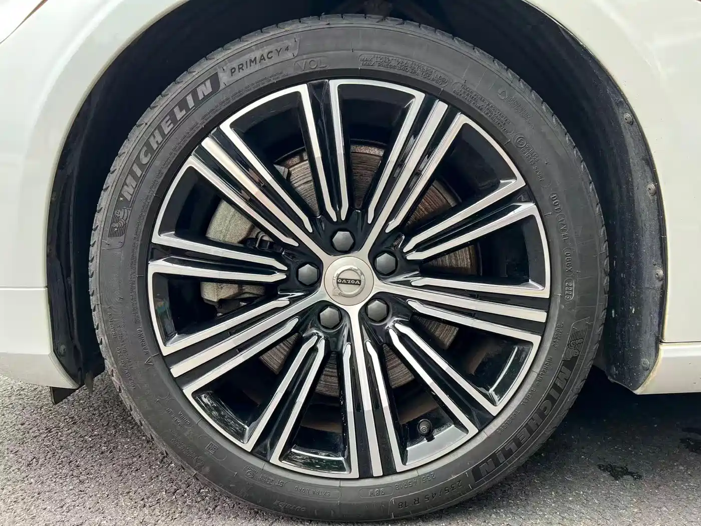 VOLVO S60 PLUG IN HYBRID