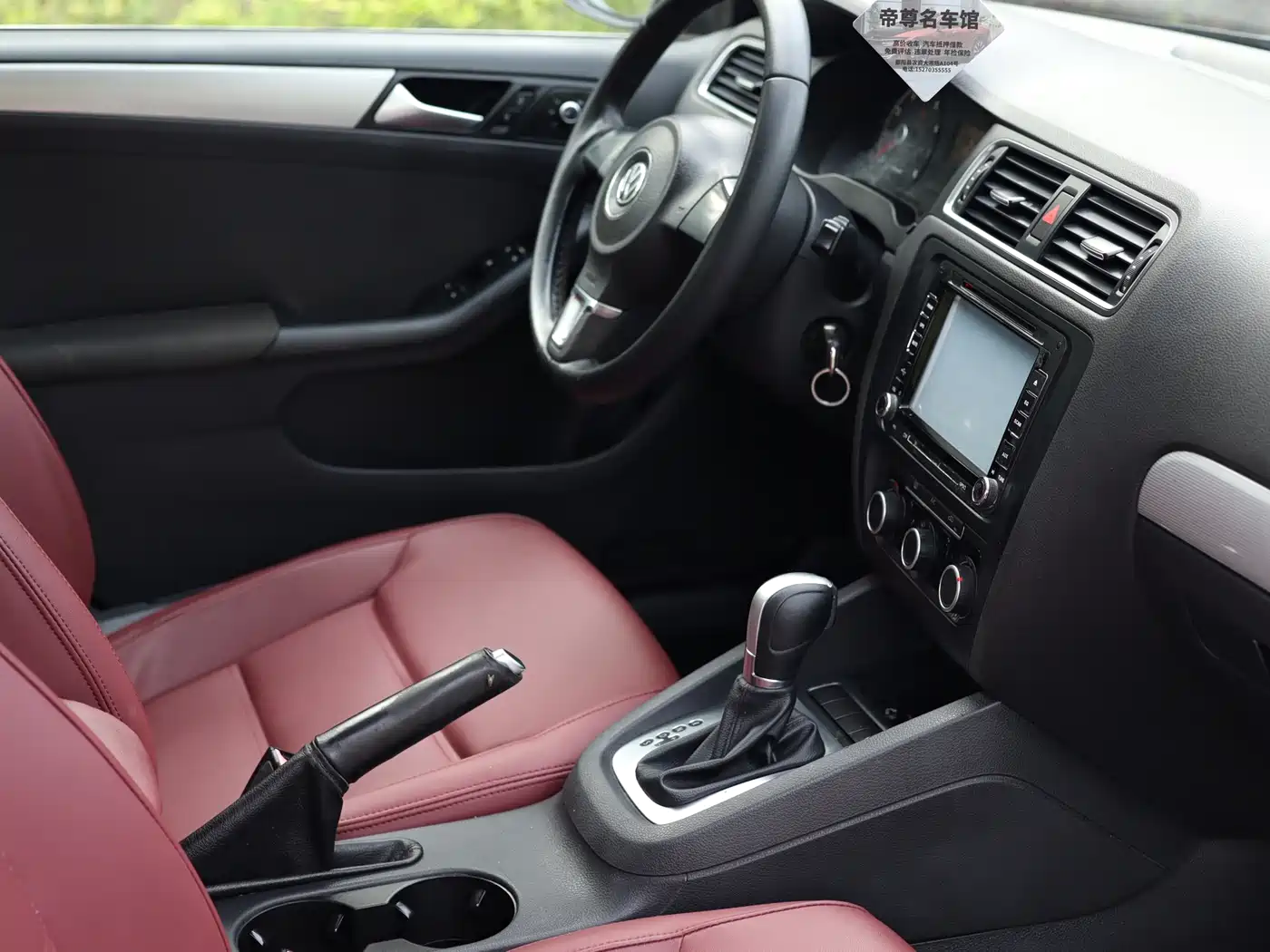 Volkswagen Sagitar 2014 Facelift 1.6L Automatic Comfort фото 25