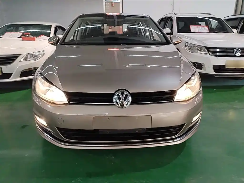 Volkswagen Golf 2014 1.4TSI Automatic Comfort фото 3