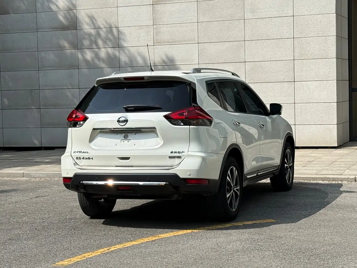 Nissan X-Trail 2019 2.5L CVT Smart Connect Luxury Edition 4WD фото 18