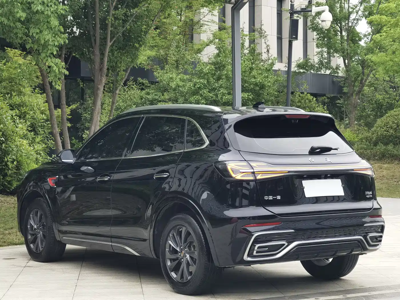 Hongqi HS5 2023 2.0T Flag Enjoy Pro Edition фото 4