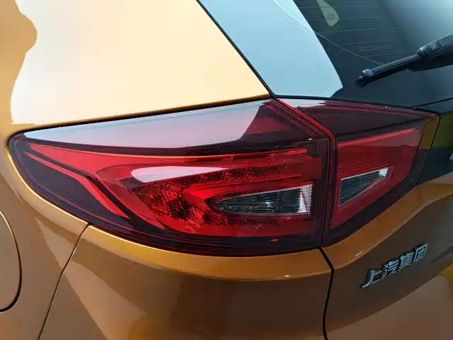 MG Roewe RX5 2015 2015 2.0TGI TST 4WD Flagship Edition